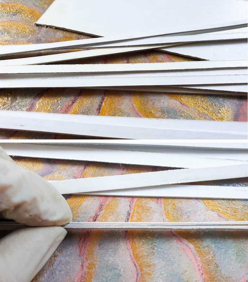 Use the cardboard backing from a legal pad to make thin cardbord strips
