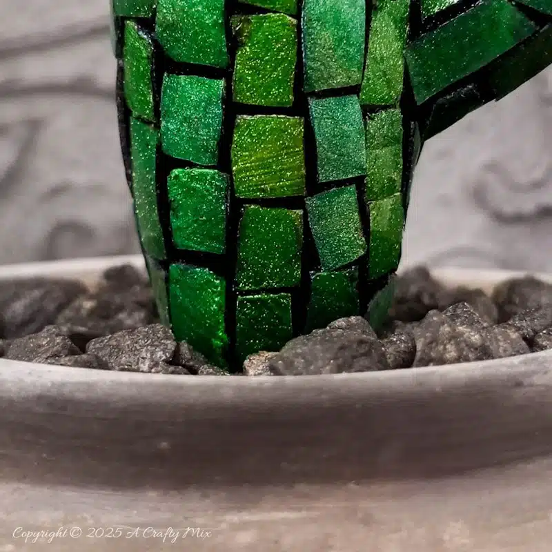 Create a stunning DIY eggshell mosaic-perfect for beginners and seasoned crafters alike. This step-by-step guide shows you how to paint, seal, and arrange eggshell fragments into beautiful upcycled home décor. No grout or special tools needed. Try this easy mosaic craft and add a touch of whimsy to your space