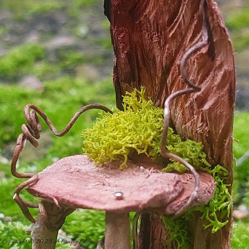Bring a touch of magic to your fairy garden with this quick and easy tutorial! 🧚&zwj;♀️ Using eco-friendly materials, we&rsquo;ll show you how to create a charming wood chip fairy chair for your tiny, enchanted guests. 🌿 The perfect whimsical project that only takes an hour to make. 📌 Save this pin for step-by-step instructions, and don't forget to follow us for more enchanting DIY ideas.