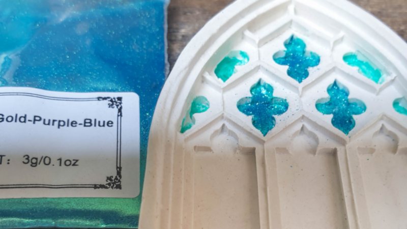 Add a little mica on top of the paint