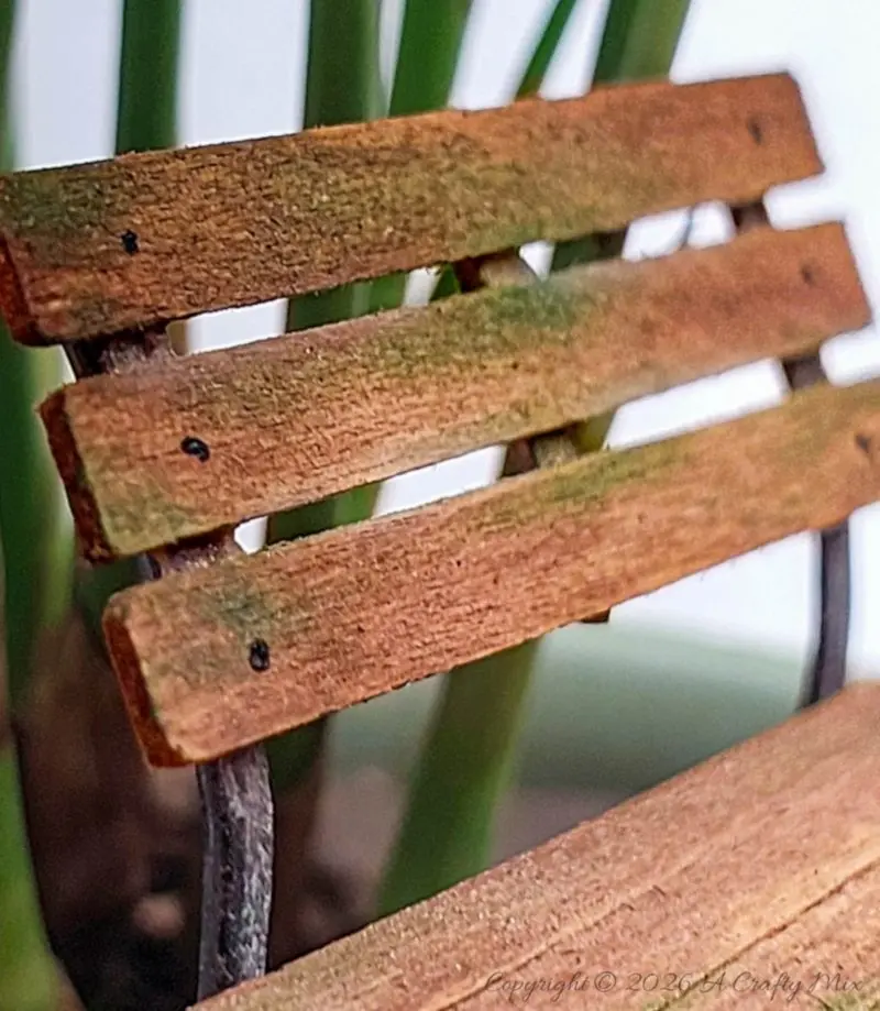 Want to add something special to your fairy garden? This miniature park bench DIY is the answer. Made from simple supplies like wire and wooden stirrers, this tiny bench brings instant whimsy to succulent planters, desk gardens, or any miniature display. The tutorial includes a helpful video and tips for customizing your bench. Ready to create a little magic? Click for the free tutorial.