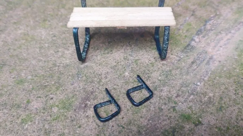 You can make the bench frame in any size to suit your miniature world
