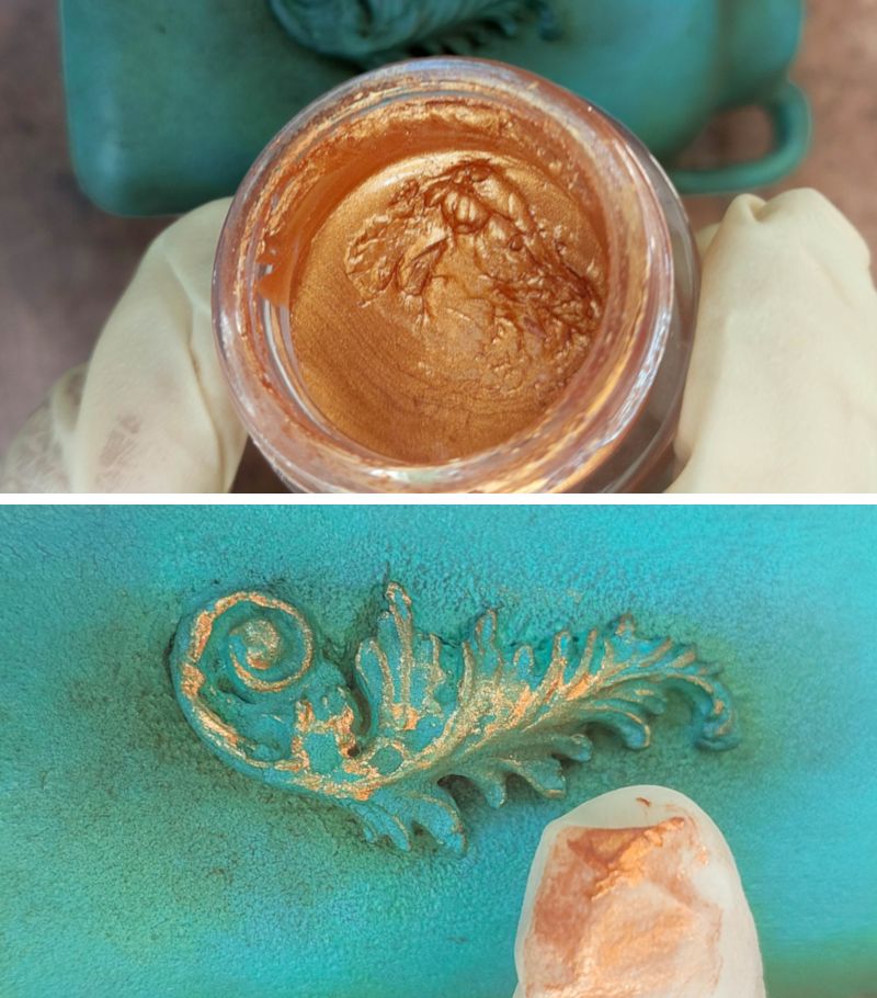 Apply copper highlights around the high points and small embellishment. Wear gloves to avoid staining your hands
