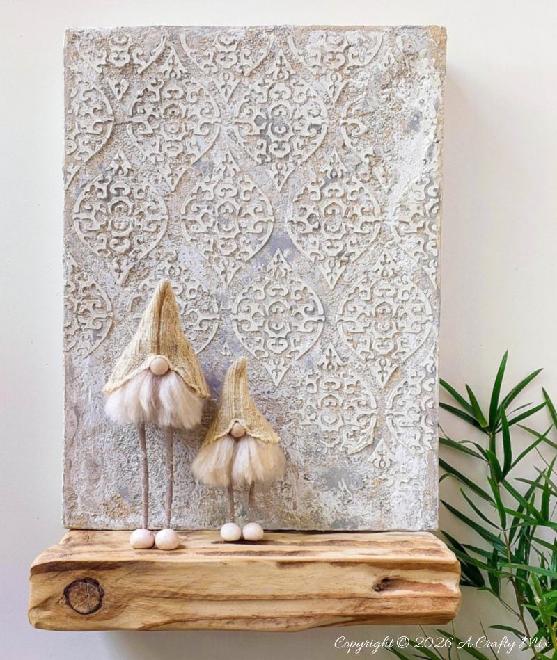 Want the look of a floating shelf without the power tools or precision cuts? This easy ‘floating canvas shelf’ turns a plain wall into instant art and display space in one simple DIY.